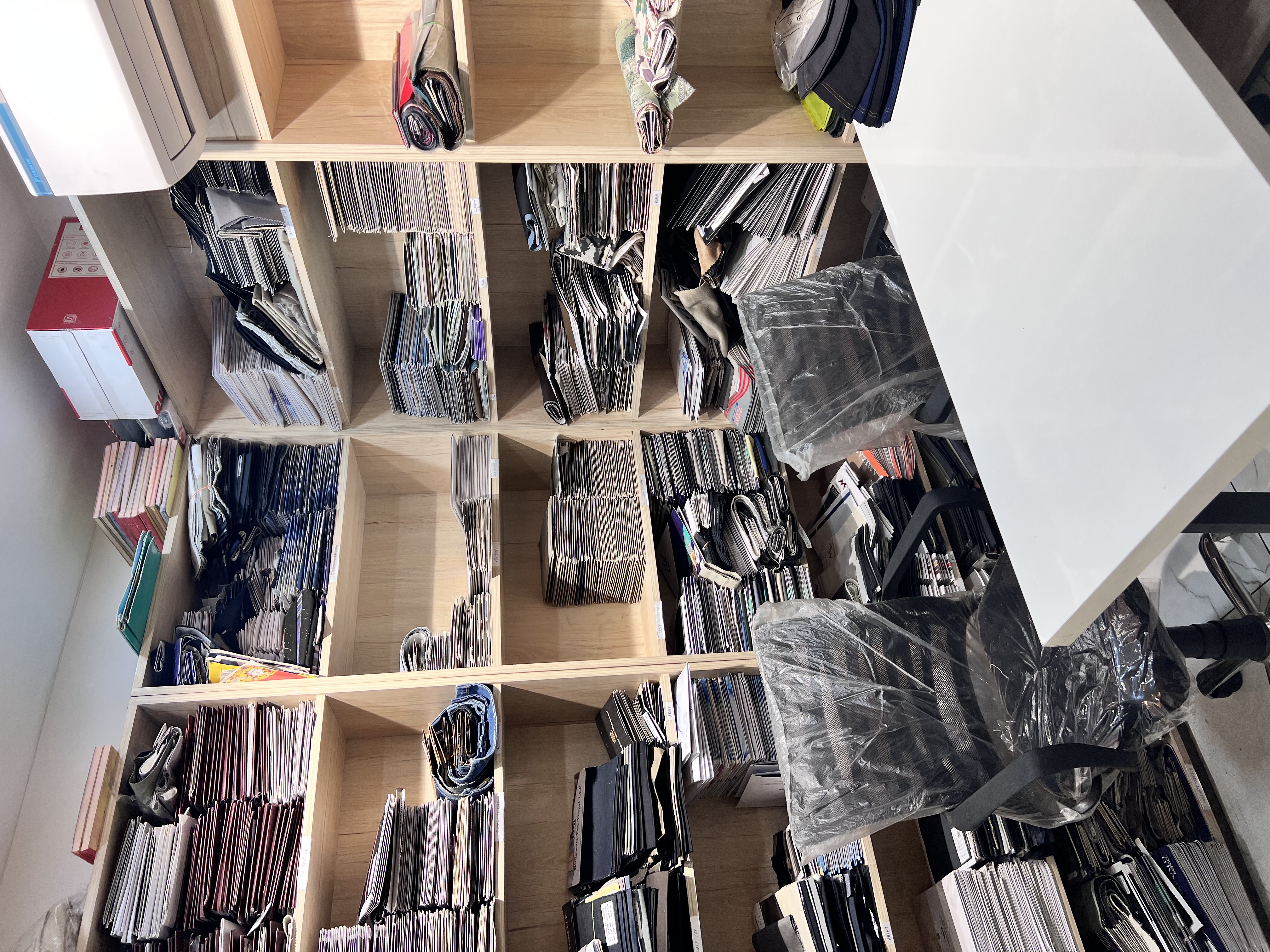 Suiting and shirting fabric